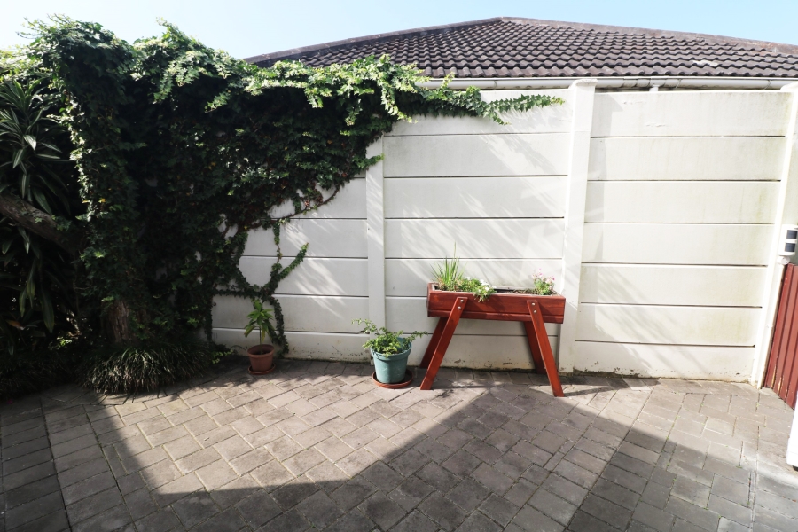 3 Bedroom Property for Sale in Beacon Bay Eastern Cape